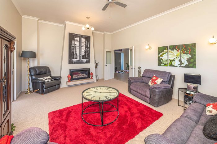 4 Lithgow Drive, Otamatea, Whanganui, Manawatu / Whanganui, 4500, New Zealand