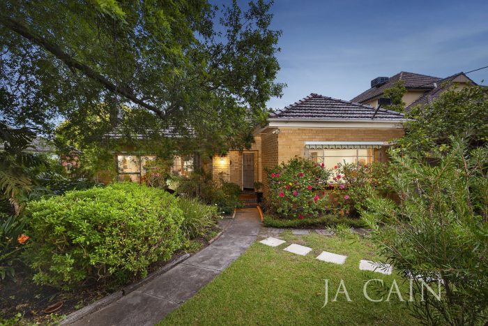 6 Malvern Ave, Glen Iris VIC 3146, Australia