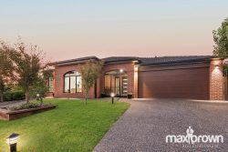 68 Kingsburgh Ln, Lilydale VIC 3140, Australia