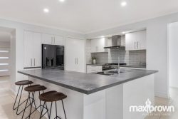 68 Kingsburgh Ln, Lilydale VIC 3140, Australia