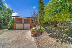 27 Pattinson Cres, Flynn ACT 2615, Australia