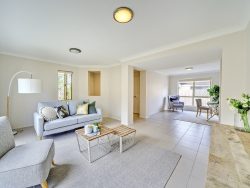 18 Pfeiffer Pl, McDowall QLD 4053, Australia