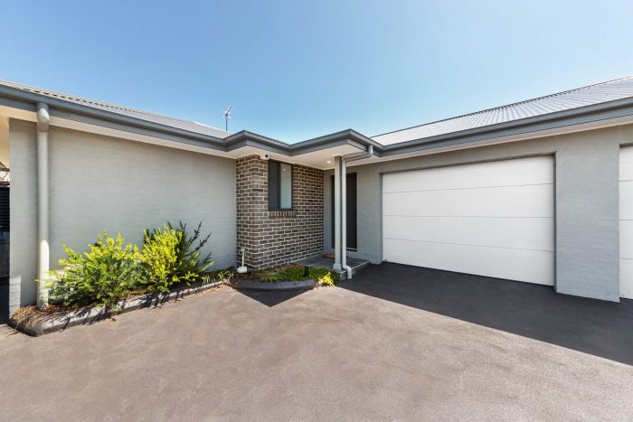 3/117 Rawson Rd, Woy Woy NSW 2256, Australia