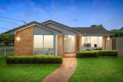 11 Selmon St, Sans Souci NSW 2219, Australia