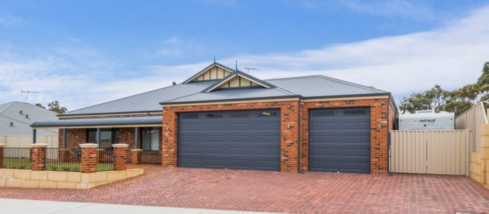 22 Rhoeo Outlook, Sinagra WA 6065, Australia