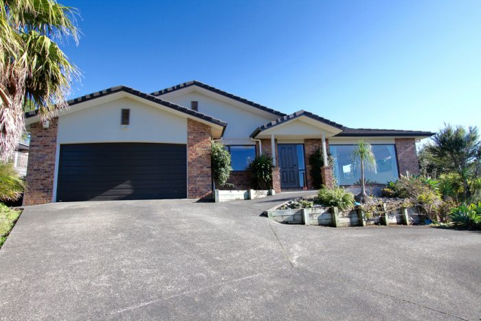 45 Roberta Crescent, Orewa, Rodney, Auckland, 0931, New Zealand