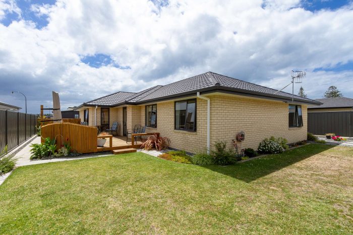 11 Waimakariri Drive, Te Awa, Napier, Hawke’s Bay, 4110, New Zealand