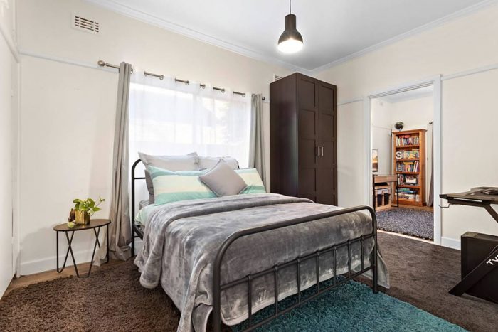 Unit 1/29 Acheron Ave, Reservoir VIC 3073, Australia