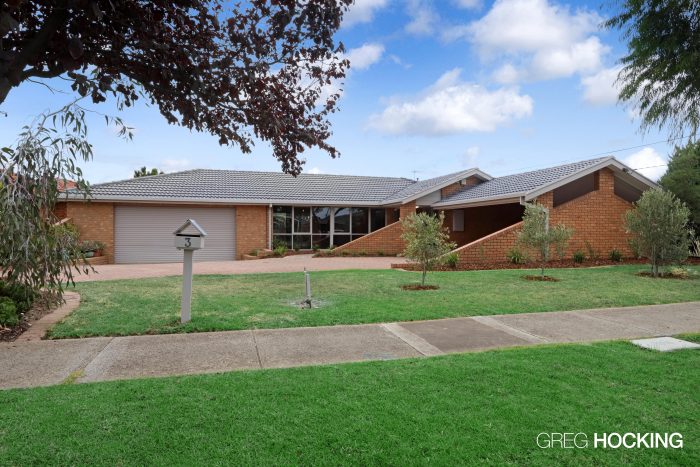 3 Hakea Ct, Altona Meadows VIC 3028, Australia