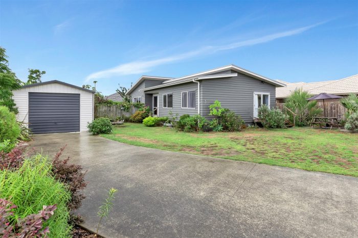 5 Dune Lake Place, Ruakaka, Whangarei, Northland, 0116, New Zealand