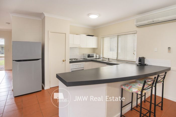 2/83 Gifford Rd, Dunsborough WA 6281, Australia