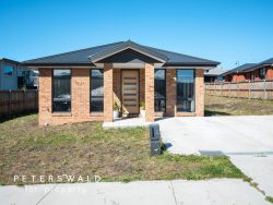 4 Emerald Dr, Howrah TAS 7018, Australia