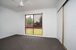 419E Ross Cct, Lavington NSW 2641, Australia