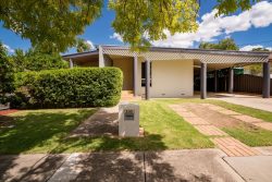 151 Benyon St, East Albury NSW 2640, Australia