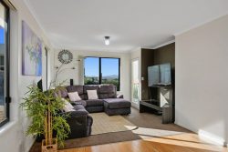 Unit 2/55 Sunshine Rd, Austins Ferry TAS 7011, Australia