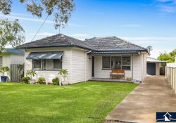 12 Paul St, Umina Beach NSW 2257, Australia