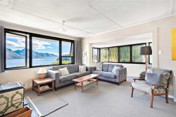 9 Suburb Street, Town Centre, Queenstown-Lakes, Otago, 9300, New Zealand