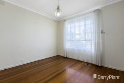 71 View Mount Rd, Glen Waverley VIC 3150, Australia