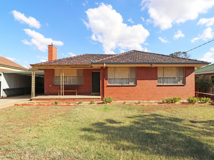 131 Wattle Ave, Kerang VIC 3579, Australia