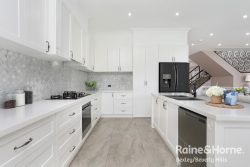 10 Wolli St, Kingsgrove NSW 2208, Australia