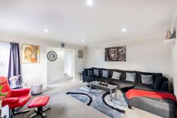 3/27 Avis Avenue, Papatoetoe, Manukau City, Auckland, 2025, New Zealand