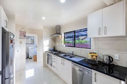 3/27 Avis Avenue, Papatoetoe, Manukau City, Auckland, 2025, New Zealand