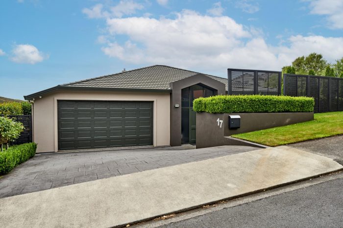 17 Paremata Drive, Paremata, Porirua, Wellington, 5024, New Zealand