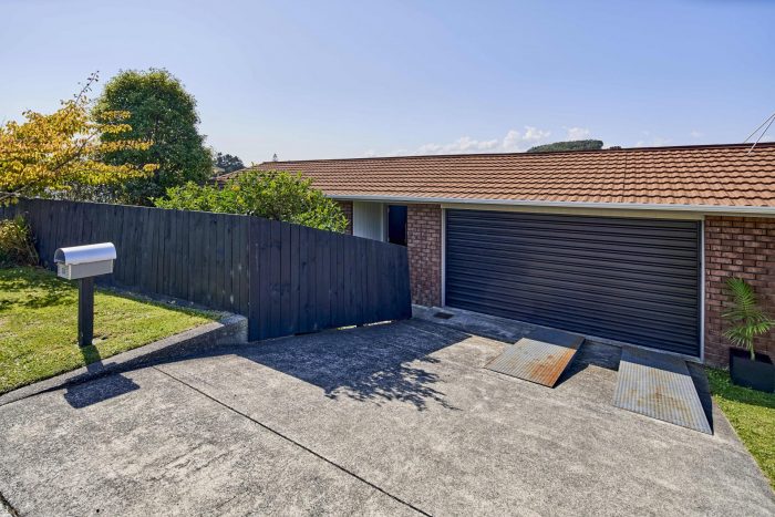 13 Thimble Lane, Whitby, Porirua, Wellington, 5024, New Zealand