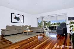 30 Lawley St, Reservoir VIC 3073, Australia