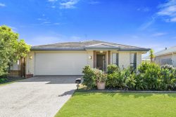 26 Lehmann Cct, Caboolture South QLD 4510, Australia