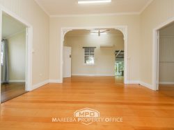 2 Reids Ave, Mareeba QLD 4880, Australia