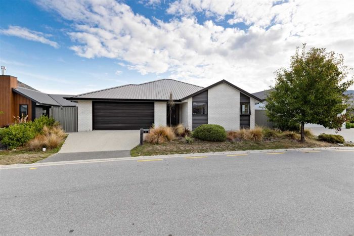 21 Marston Road, Shotover Country, Town Centre, Queenstown-Lakes, Otago, 9304, New Zealand