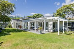 16 Sunny Glen, Waikanae, Kapiti Coast, Wellington, 5036, New Zealand