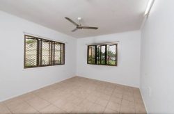 421 Shakespeare St, West Mackay QLD 4740, Australia