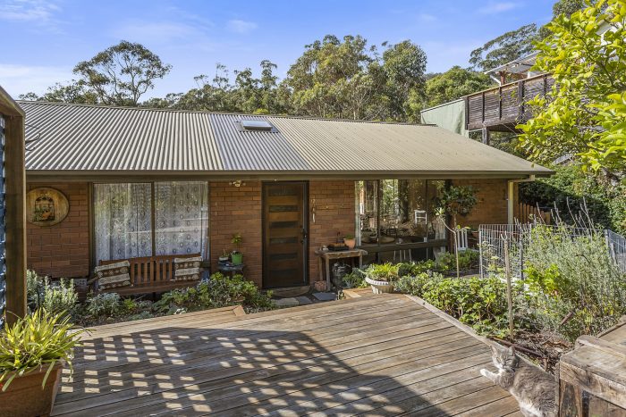 12 Smithurst Ave, South Hobart TAS 7004, Australia