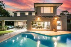 5 Snowy Pl, Sylvania Waters NSW 2224, Australia