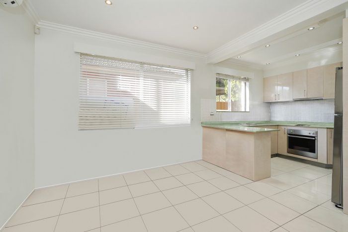 3/22 Morris Ave, Croydon Park NSW 2133, Australia