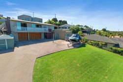 70 Waldorf Crescent, Orewa, Rodney, Auckland, 0931, New Zealand