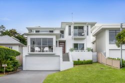 19 Willaburra Rd, Burraneer NSW 2230, Australia