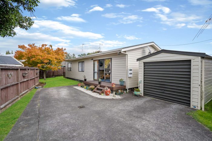 2/6A Bunnythorpe Road, Papakura, Auckland, 2110, New Zealand