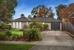 3 Paterson St, Croydon North VIC 3136, Australia