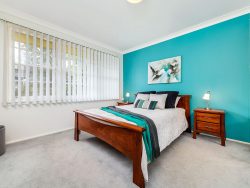 41 Cambridge Ave, North Rocks NSW 2151, Australia