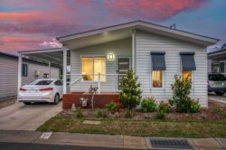 21/7 Catherine Cres, Lavington NSW 2641, Australia