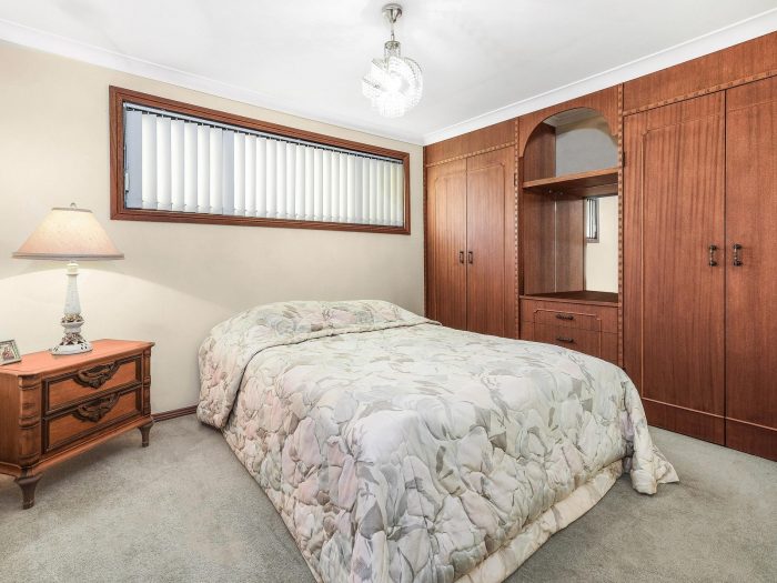112 Clyde St, Granville NSW 2142, Australia