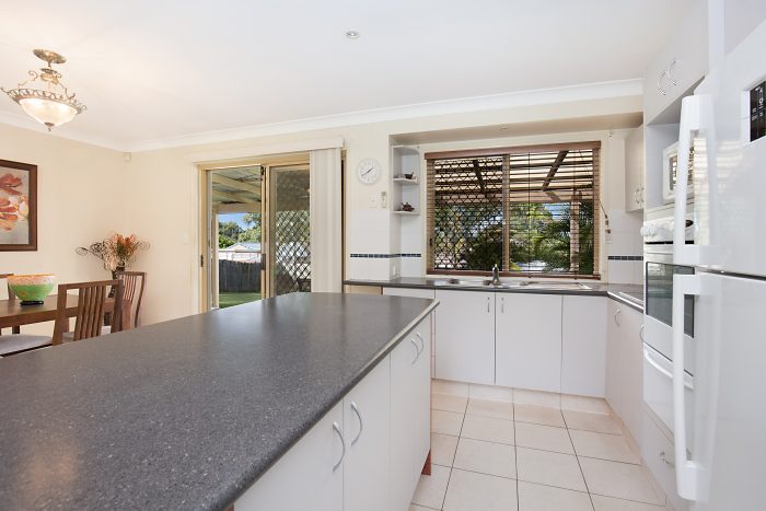 4 Coyle Ct, Browns Plains QLD 4118, Australia