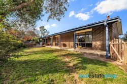 9 Minchin Pl, Gowrie ACT 2904, Australia