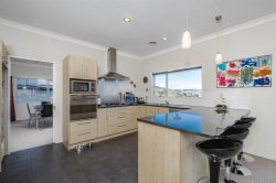 13 Moston Grove, Churton Park, Wellington, 6037, New Zealand