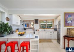 23 Nambucca Dr, Woy Woy NSW 2256, Australia