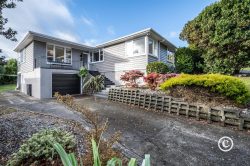 59 Raroa Terrace, Tawa, Wellington, 5028, New Zealand