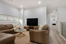 5 Cumberland St, Gregory Hills NSW 2557, Australia